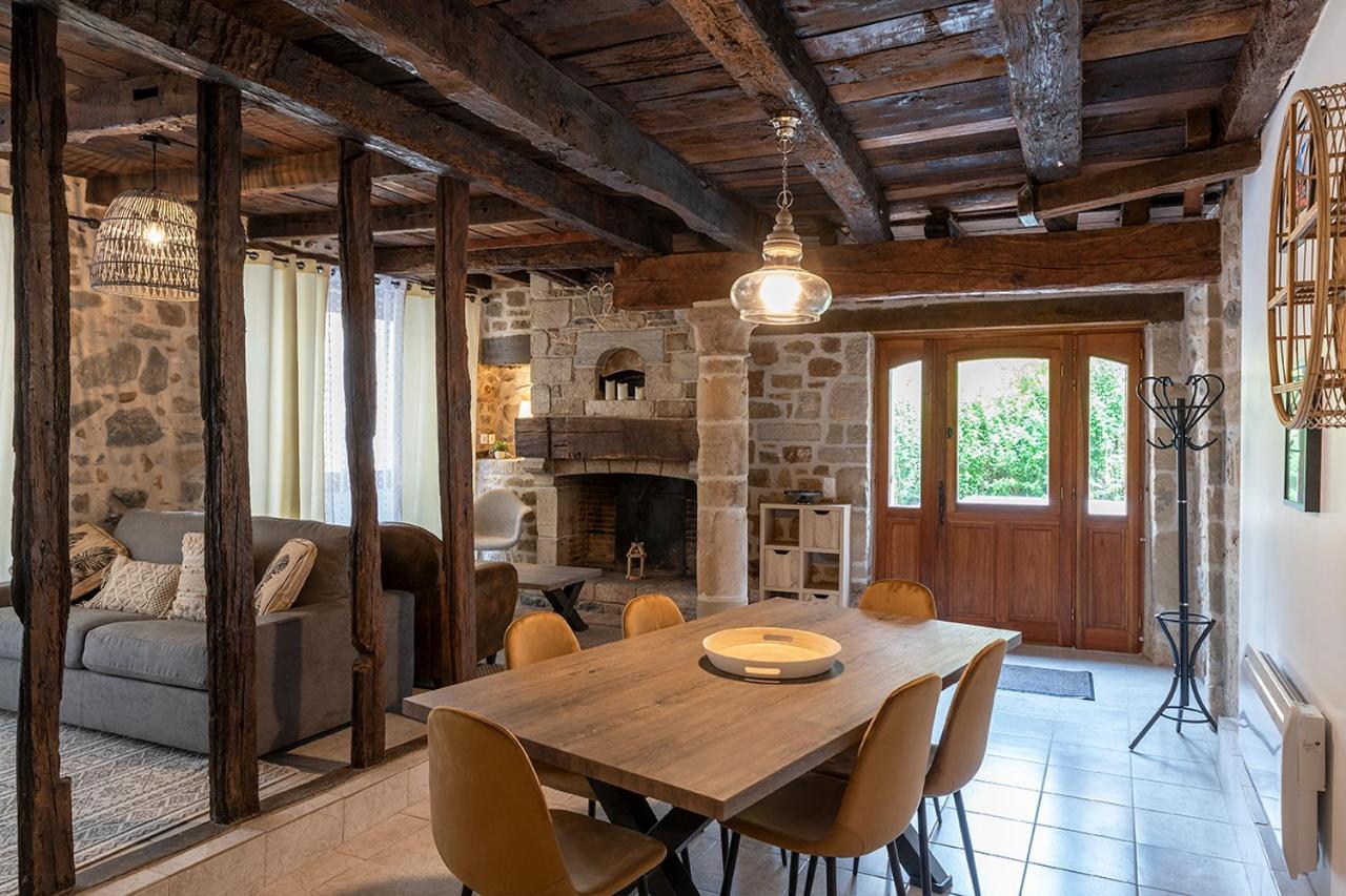 Logis Face A L'Abbatiale Apartment Beaulieu-sur-Dordogne Exterior photo